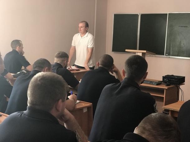 Курси підвищення кваліфікації в Прикарпатському факультеті: бінарні заняття тривають 